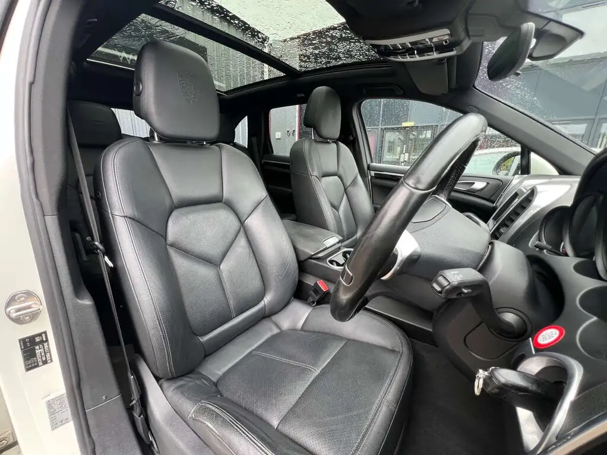 2011-porsche-cayenne-30td-245bhp-awd-tiptronic-s-big-24