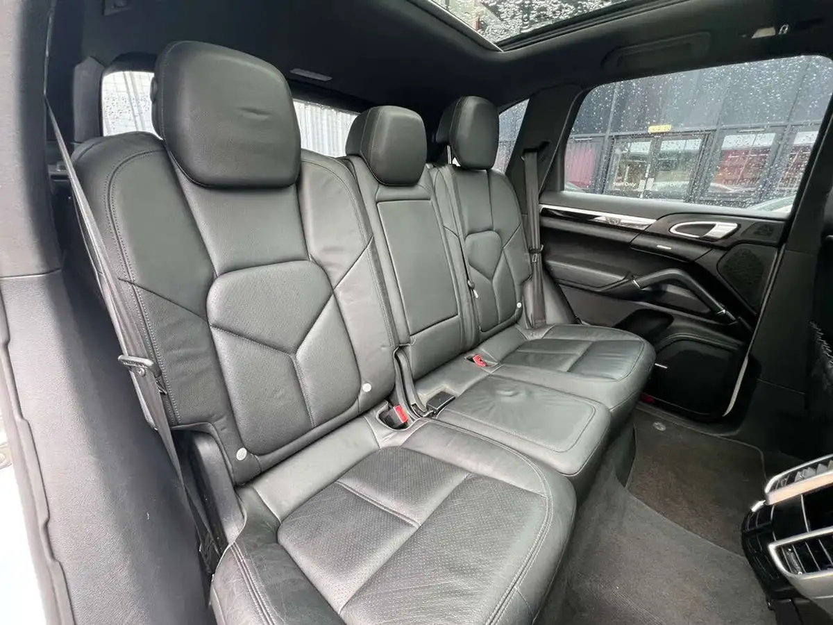 2011-porsche-cayenne-30td-245bhp-awd-tiptronic-s-big-28