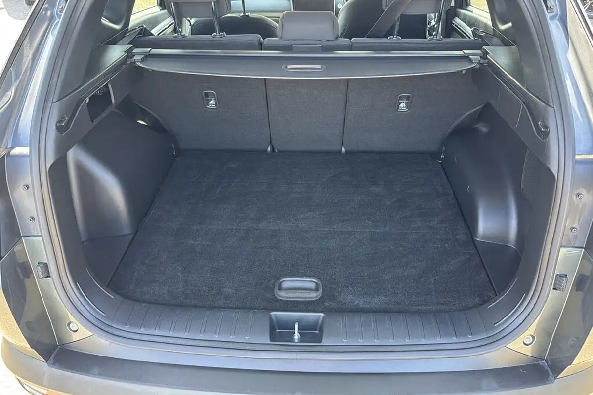 2023-hyundai-tucson-16-t-gdi-premium-150ps-48-volt-mhev-dct-big-16