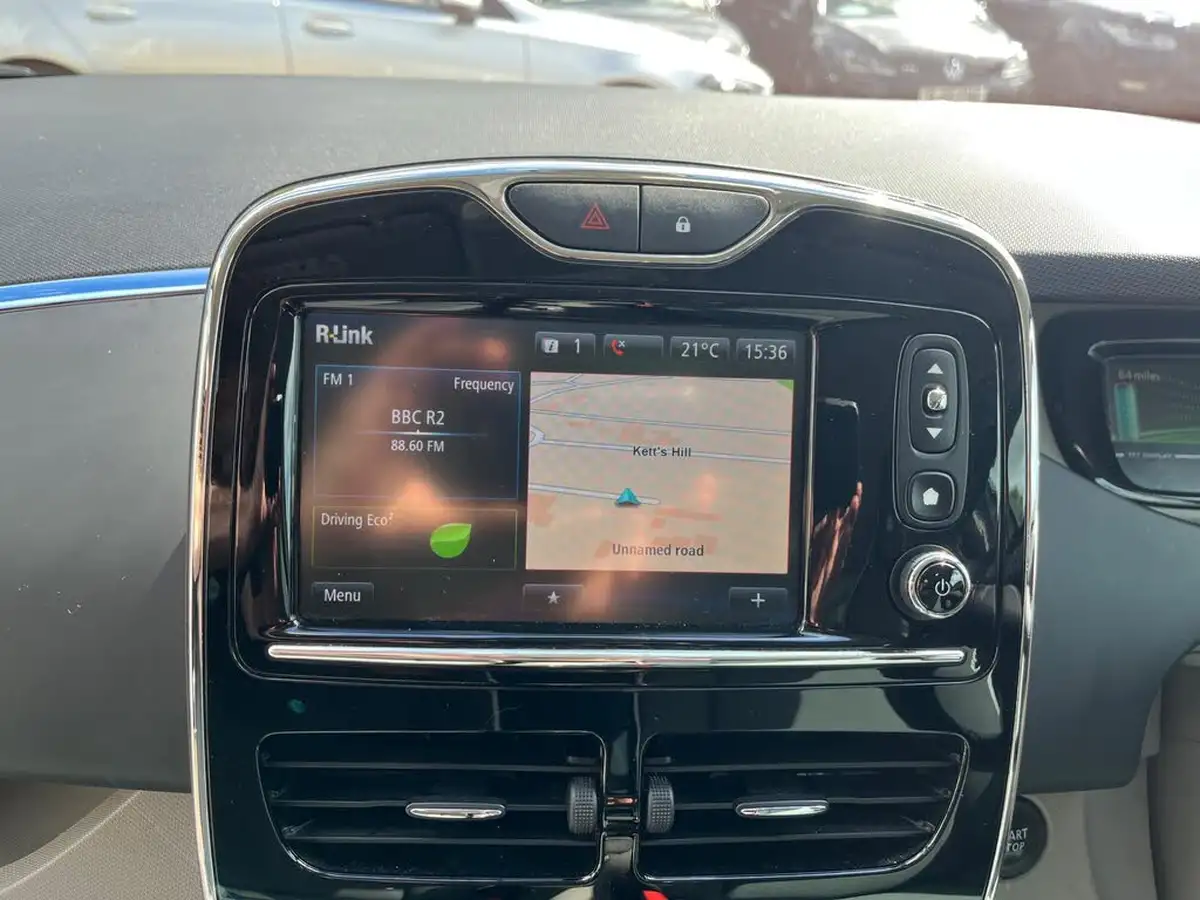 2013-renault-zoe-e-dynamique-intens-big-14