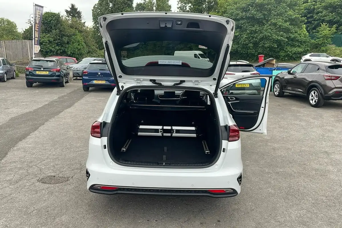 2019-kia-ceed-14-t-gdi-first-edition-sportswagon-dct-big-11