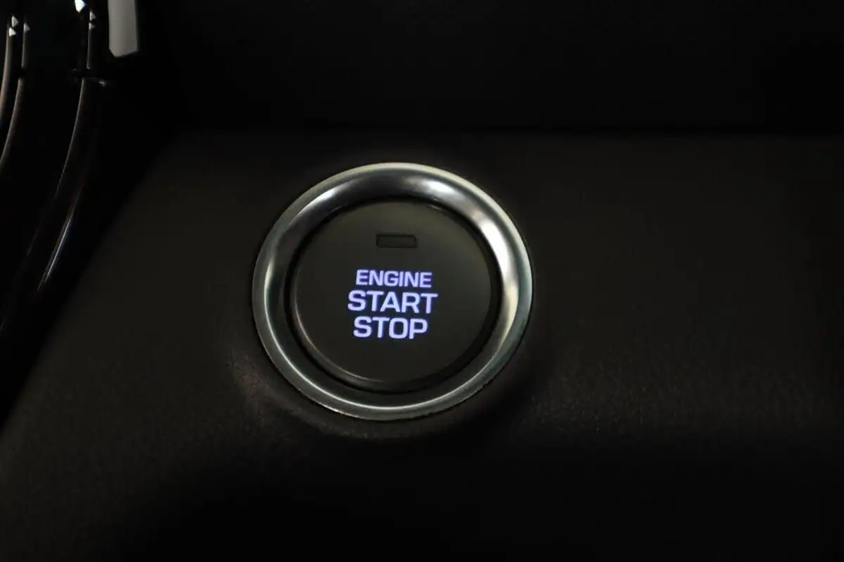 2021-hyundai-ioniq-16-gdi-premium-se-hybrid-big-18