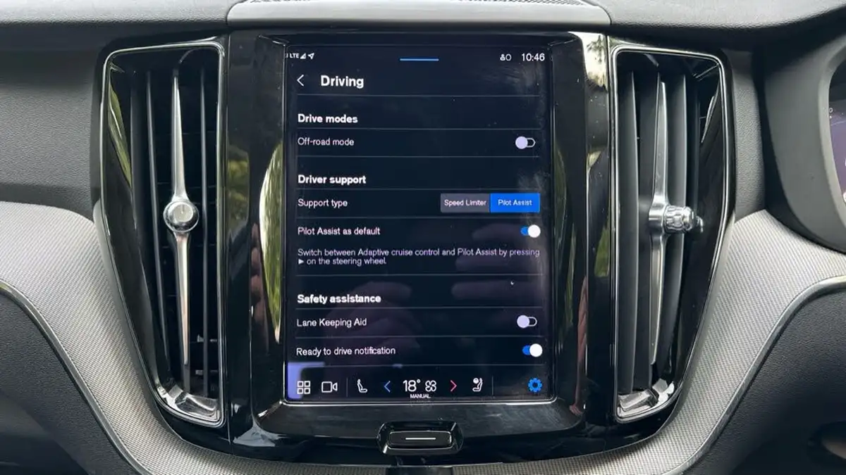 2023-volvo-xc60-20td-b4-plus-big-49
