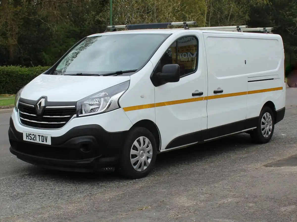 2021-renault-trafic-20dci-ll30-energy-120-business-panel-big-35