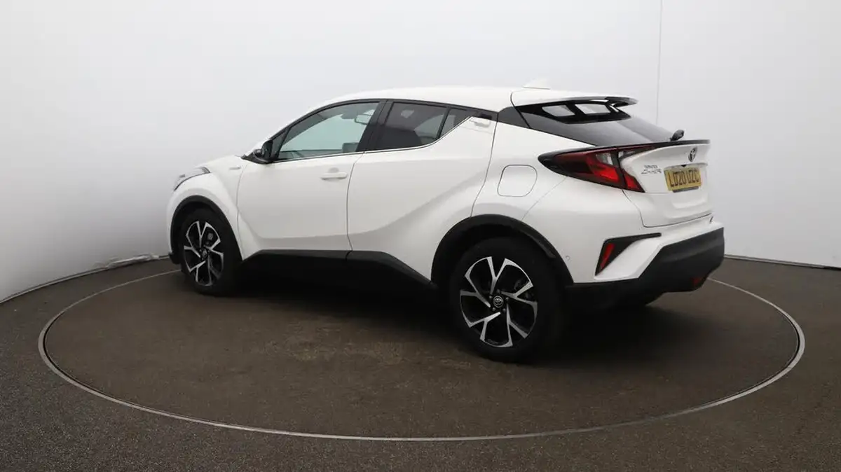 2020-toyota-c-hr-18-vvt-i-design-big-29