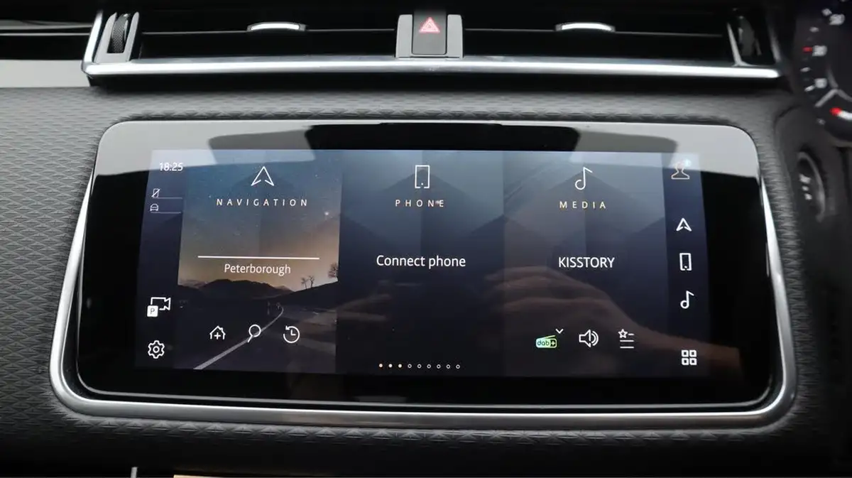 2022-land-rover-range-rover-velar-20-p400e-r-dynamic-se-big-11