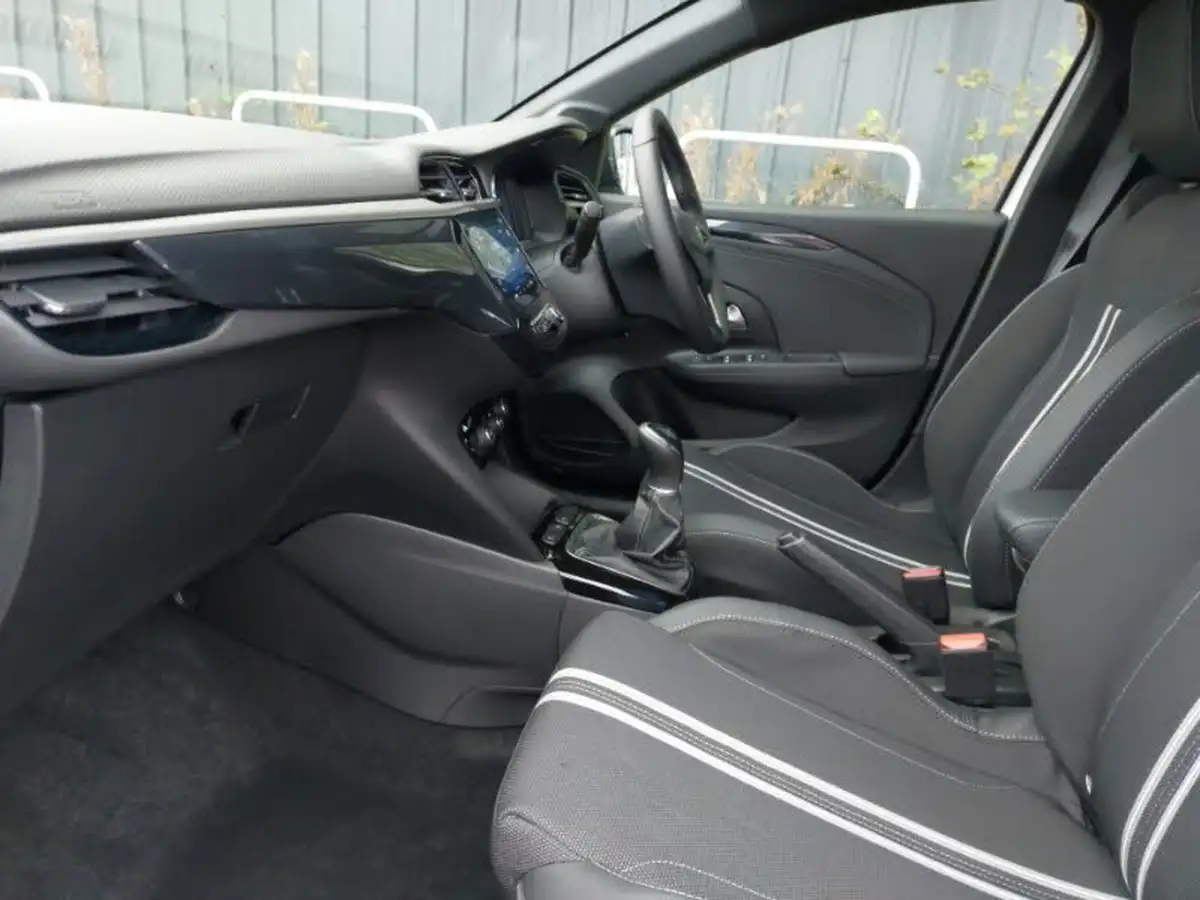 2024-vauxhall-corsa-12i-gs-big-4