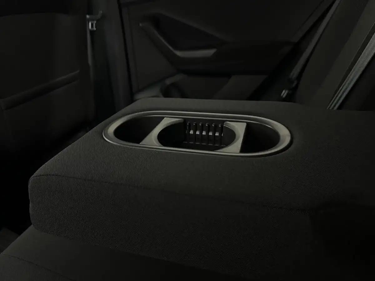 2022-volkswagen-t-roc-15-tsi-life-big-36