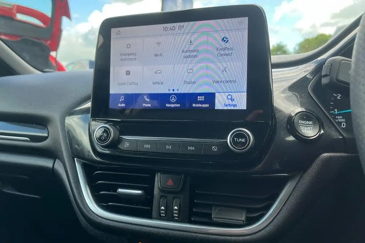2020-ford-fiesta-10t-st-line-edition-155ps-hybrid-mhev-5d-big-27