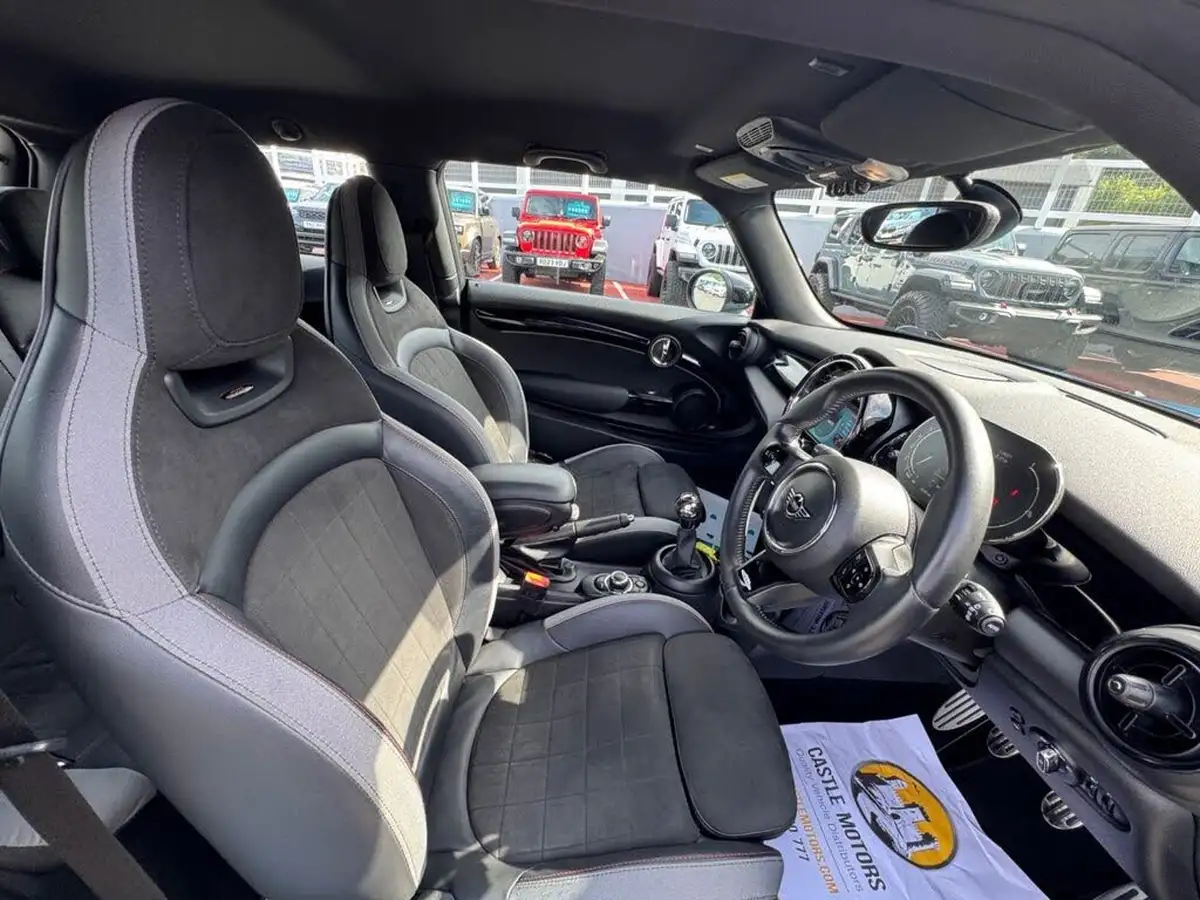2022-mini-cooper-15-cooper-sport-hatchback-3d-big-11