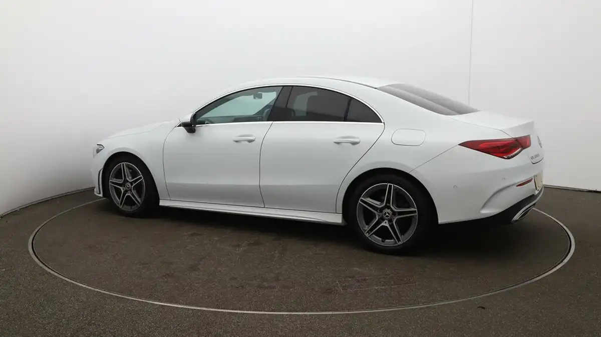 2022-mercedes-benz-cla-13-cla-200-amg-line-coupe-4d-big-39