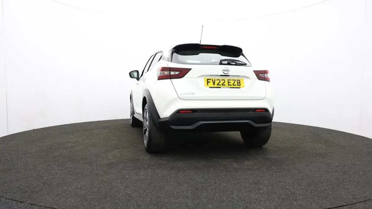 2022-nissan-juke-10-dig-t-acenta-big-34