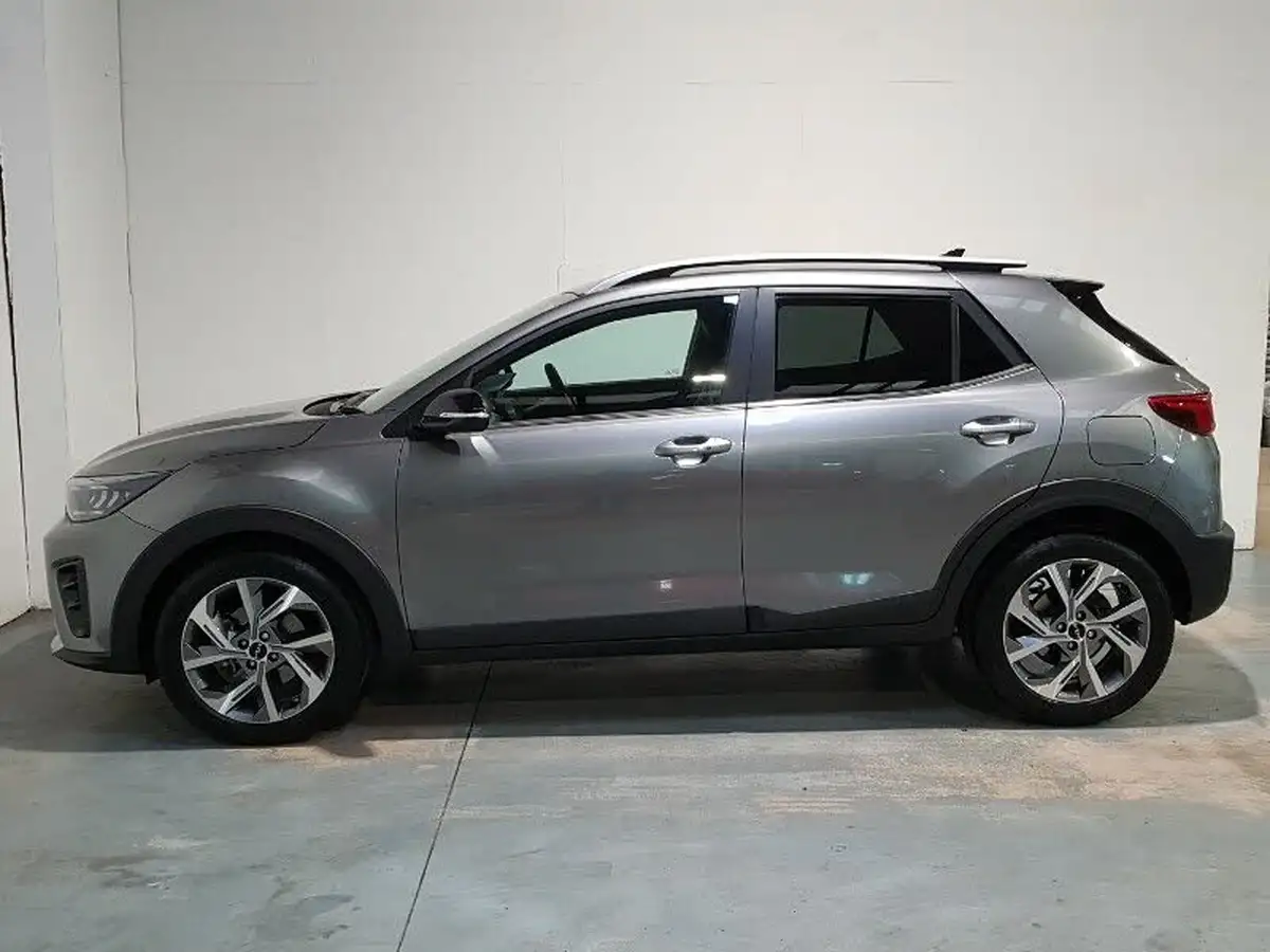 2025-kia-stonic-10-t-gdi-gt-line-s-dct-big-3
