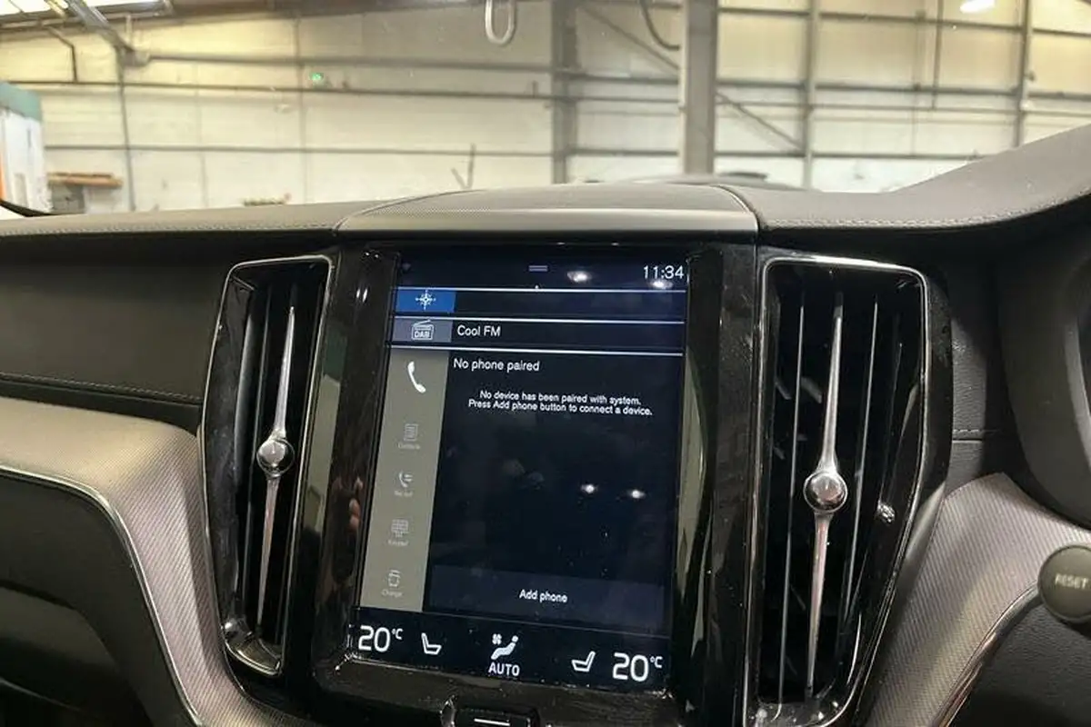 2019-volvo-xc60-20td-d4-inscription-pro-geartronic-big-32