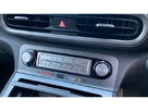 2022-hyundai-kona-e-premium-204ps-64kwh-7kw-obc-small-32