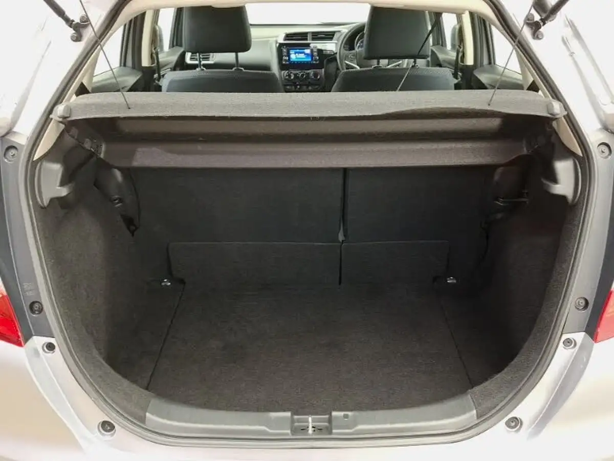 2019-honda-jazz-13-i-vtec-s-big-7