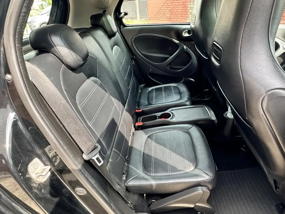 2018-smart-forfour-10-prime-premium-twinamic-big-13