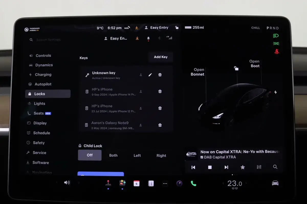 2022-tesla-model-3-e-rwd-big-28