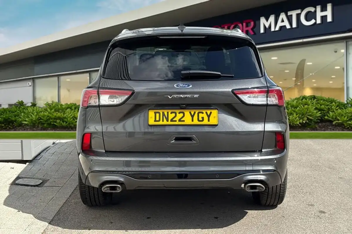 2022-ford-kuga-25t-vignale-190ps-fhev-big-3