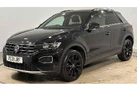 2021-volkswagen-t-roc-15-tsi-black-edition-small-7
