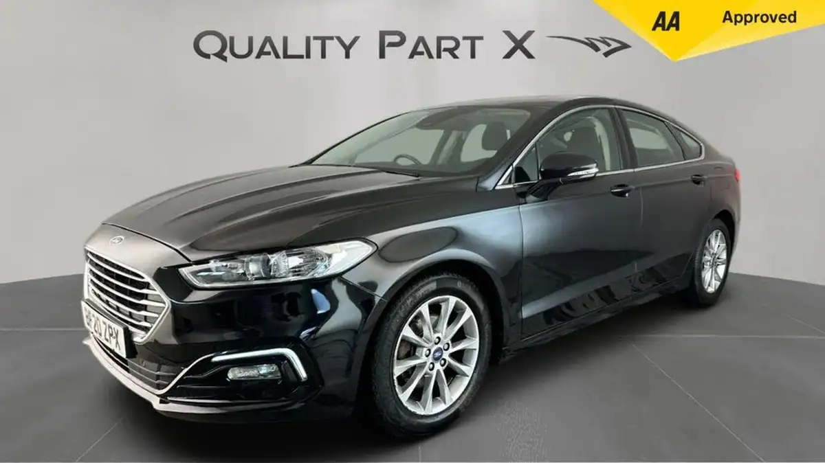 2020-ford-mondeo-20tdci-zetec-edition-hatchback-big-6