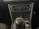 2022-volkswagen-tiguan-allspace-15-tsi-life-small-13