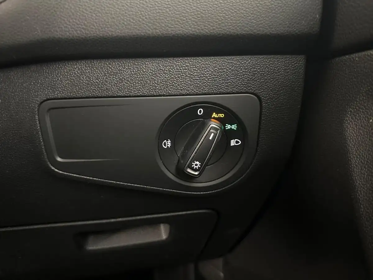 2022-volkswagen-tiguan-allspace-15-tsi-life-big-26