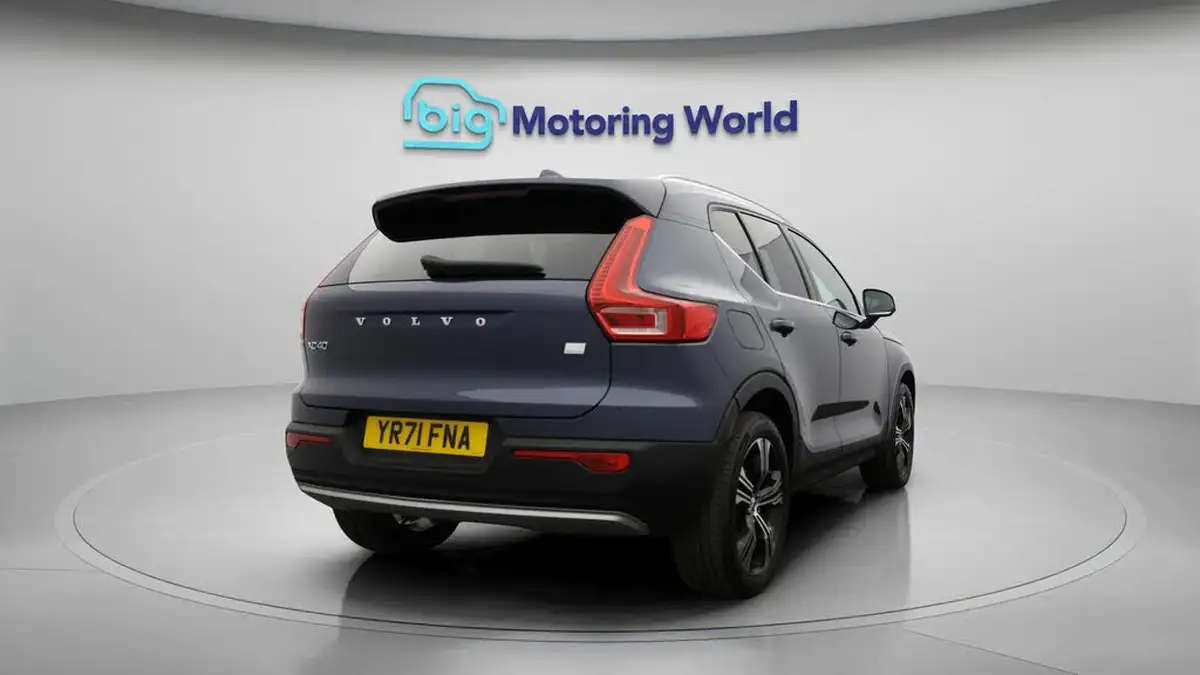 2021-volvo-xc40-15-t5-inscription-pro-258bhp-big-7