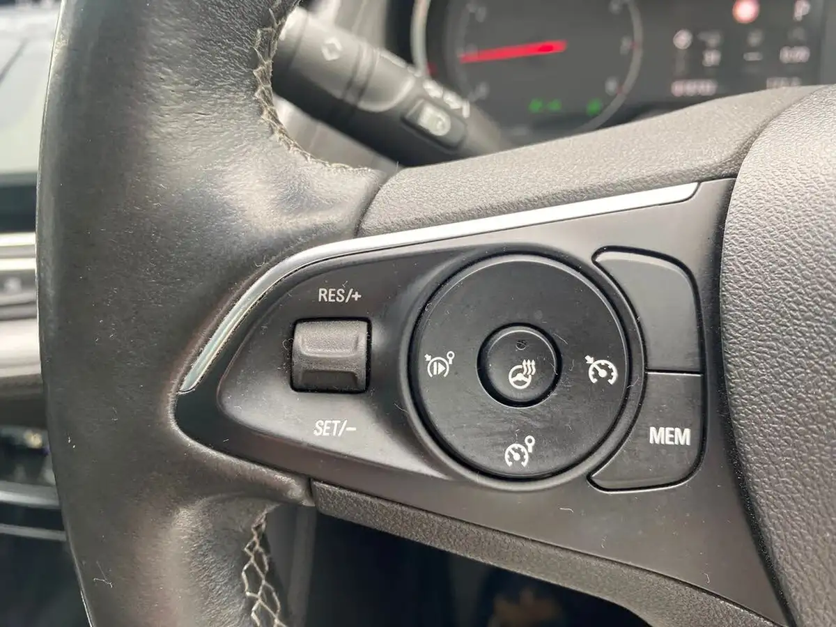 2019-vauxhall-grandland-x-12-elite-nav-ss-auto-big-13