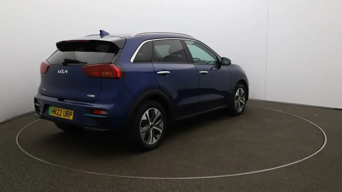 2022-kia-niro-ev-e-3-big-46