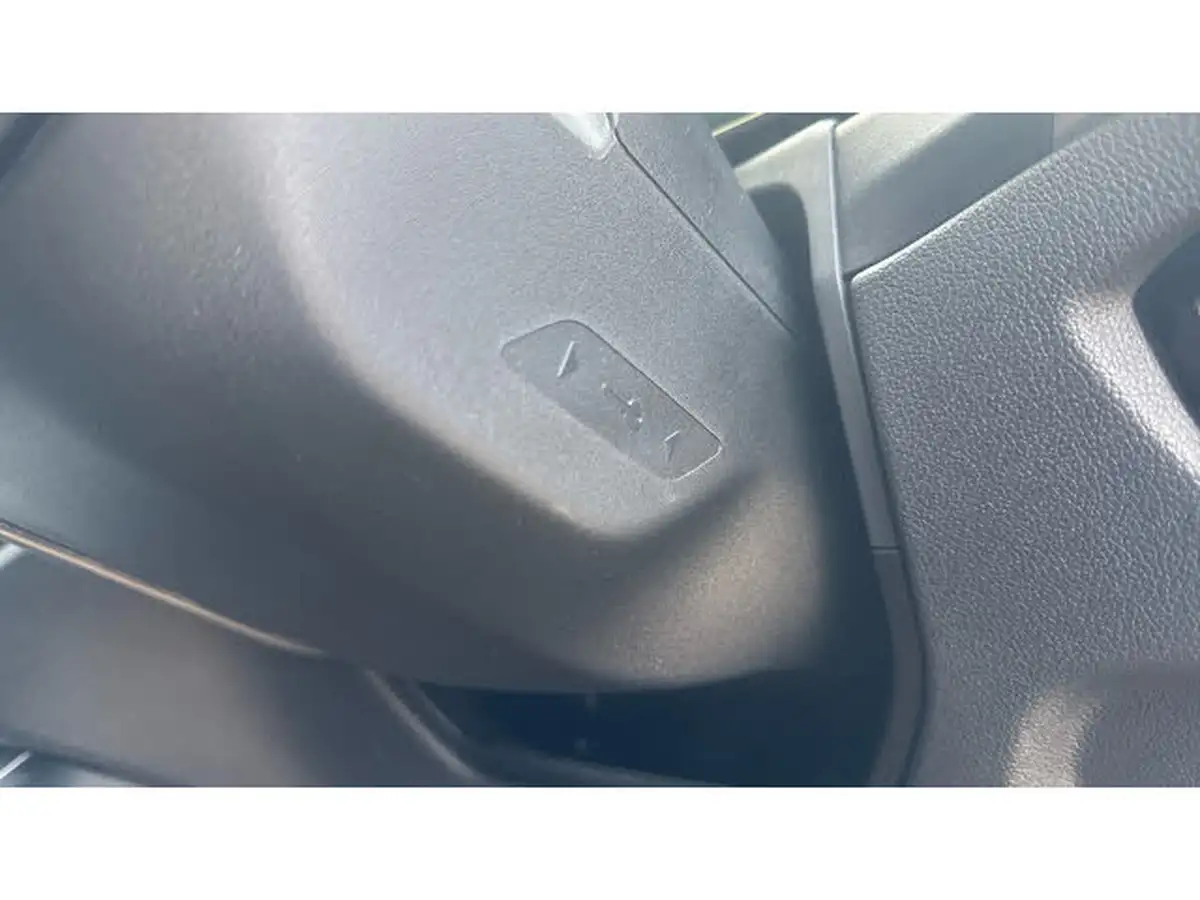2024-bmw-3-series-20-330e-m-sport-touring-5d-big-26