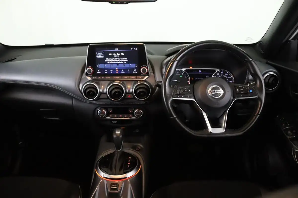 2020-nissan-juke-10-dig-t-tekna-117ps-dct-big-14