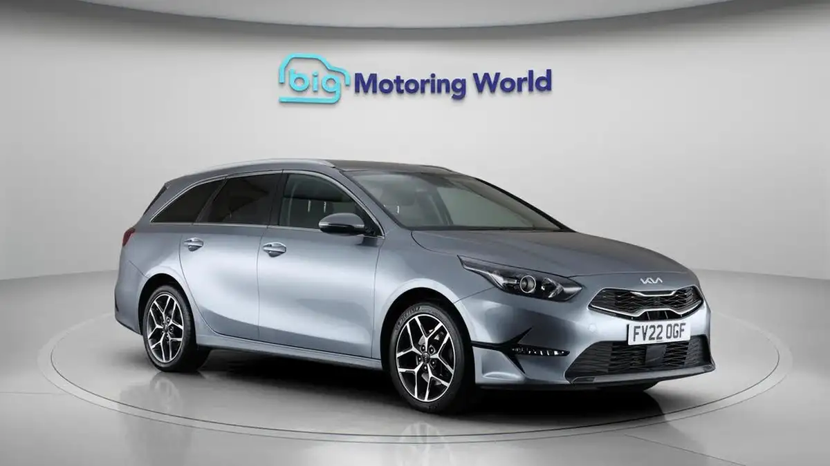 2022-kia-ceed-15-t-gdi-3-sportswagon-big-1