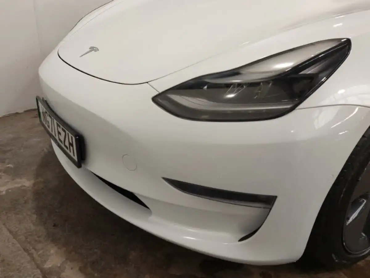 2021-tesla-model-3-e-long-range-awd-big-12