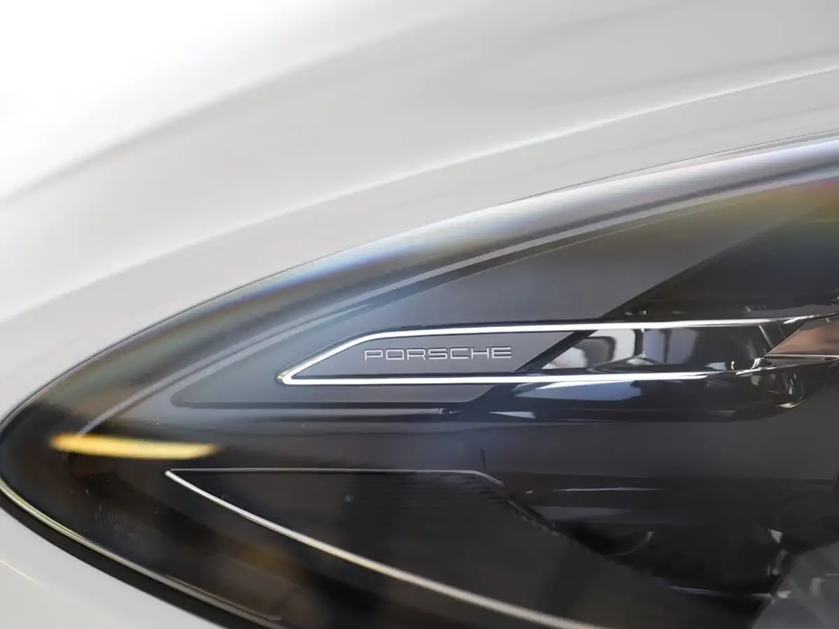 2023-porsche-macan-29-v6-s-big-17