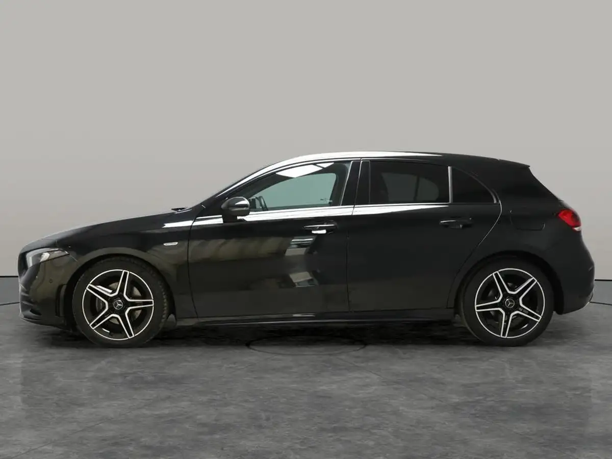 2021-mercedes-benz-a-class-20d-a180d-amg-line-executive-edition-hatchback-5d-big-16