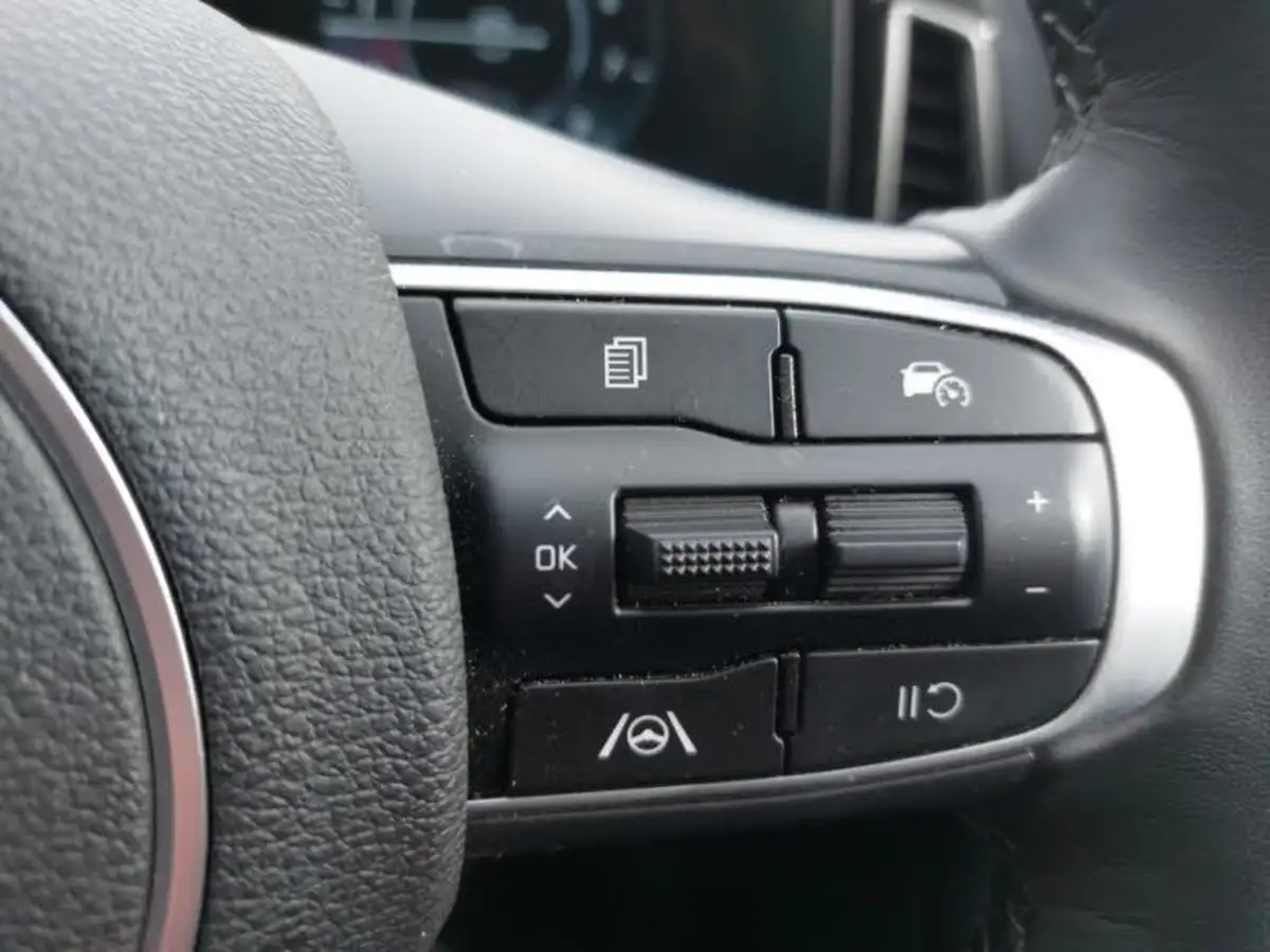 2024-kia-sportage-16-t-gdi-3-148bhp-big-18