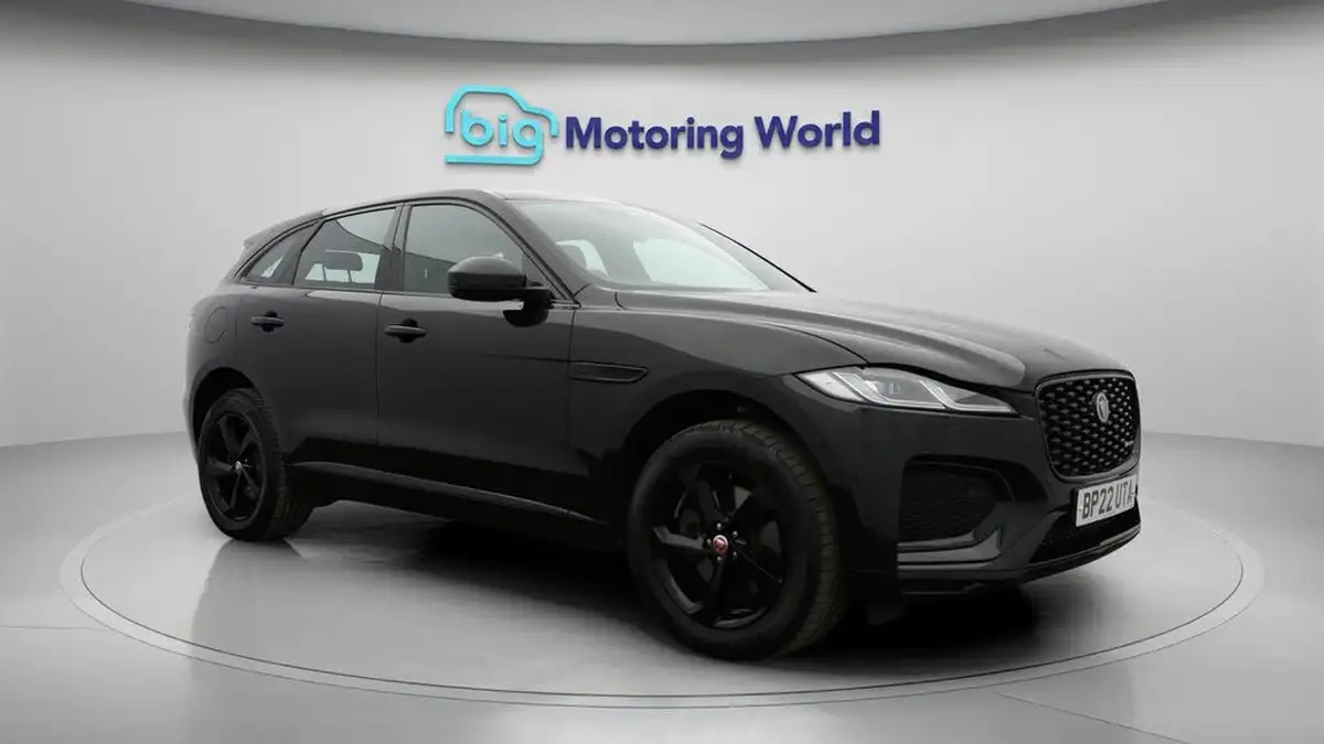 2022-jaguar-f-pace-20-d200-r-dynamic-s-big-1
