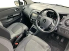 2016-renault-captur-09-dynamique-nav-small-8