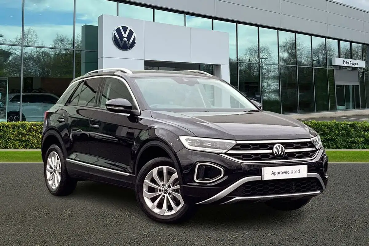 2022-volkswagen-t-roc-10-tsi-style-hatchback-5d-big-30