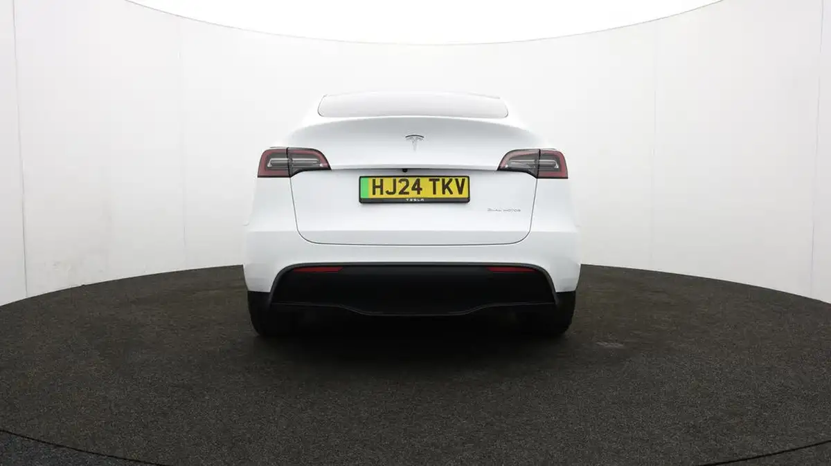 2024-tesla-model-y-e-long-range-306bhp-awd-big-49