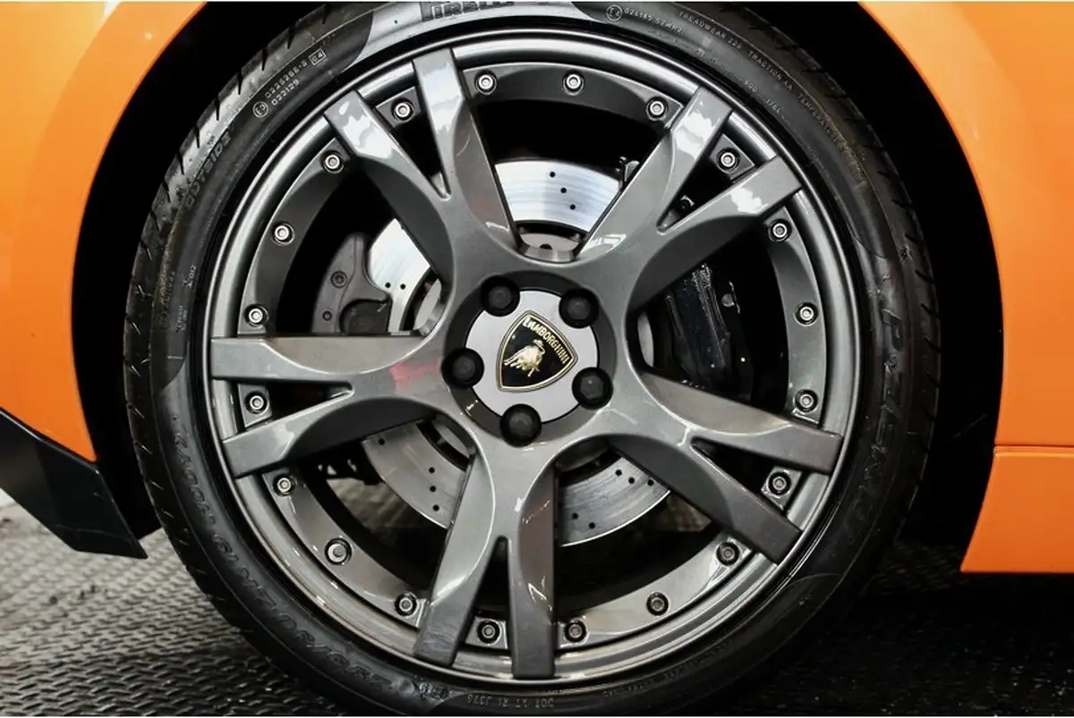 2009-lamborghini-gallardo-50-500bhp-coupe-big-31