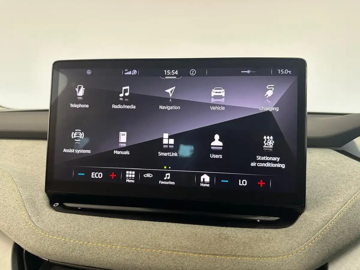 2022-skoda-enyaq-e-60-big-49