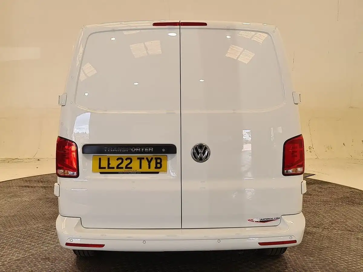 2022-volkswagen-transporter-20tdi-t28-highline-bmt-swb-110pseu6d-big-22