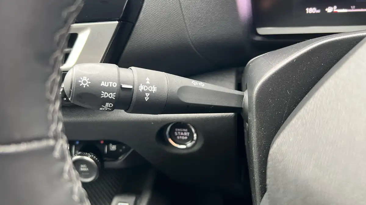 2024-citroen-c4-12-puretech-max-130ps-ss-eat8-big-37