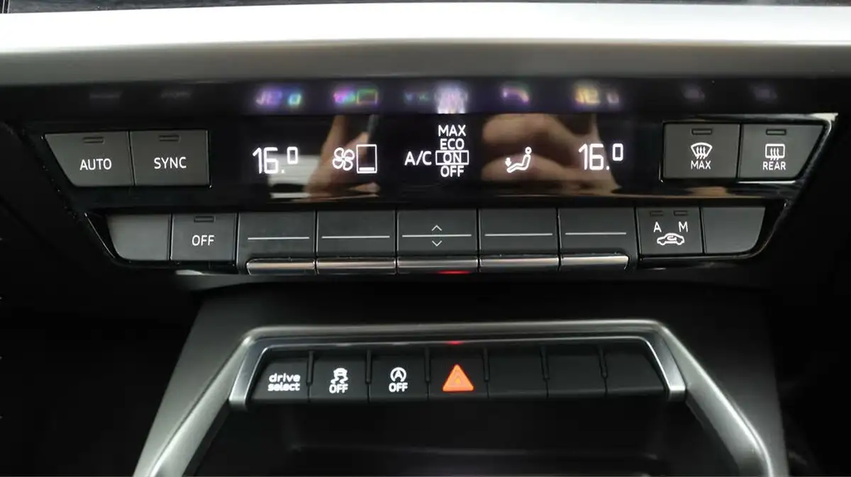 2021-audi-a3-15-35-tfsi-s-line-sportback-5d-tronic-big-12