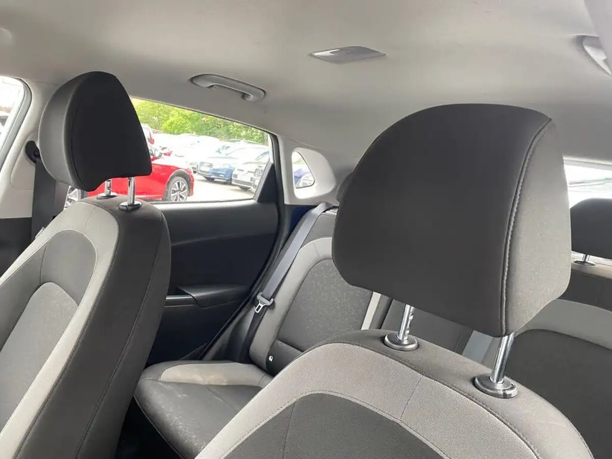 2019-hyundai-kona-10-t-gdi-se-big-19
