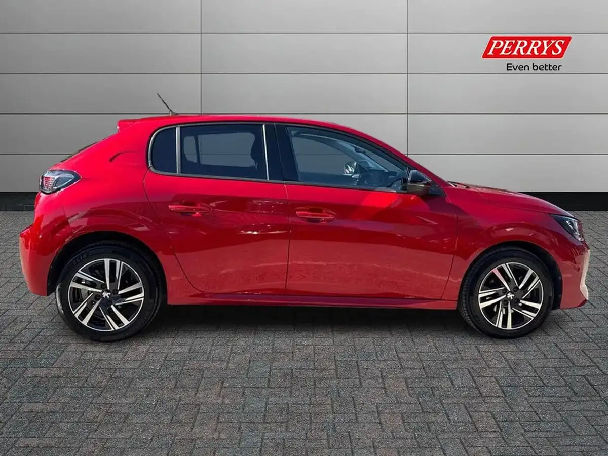 2023-peugeot-208-12-puretech-allure-premium-130ps-eat8-big-2