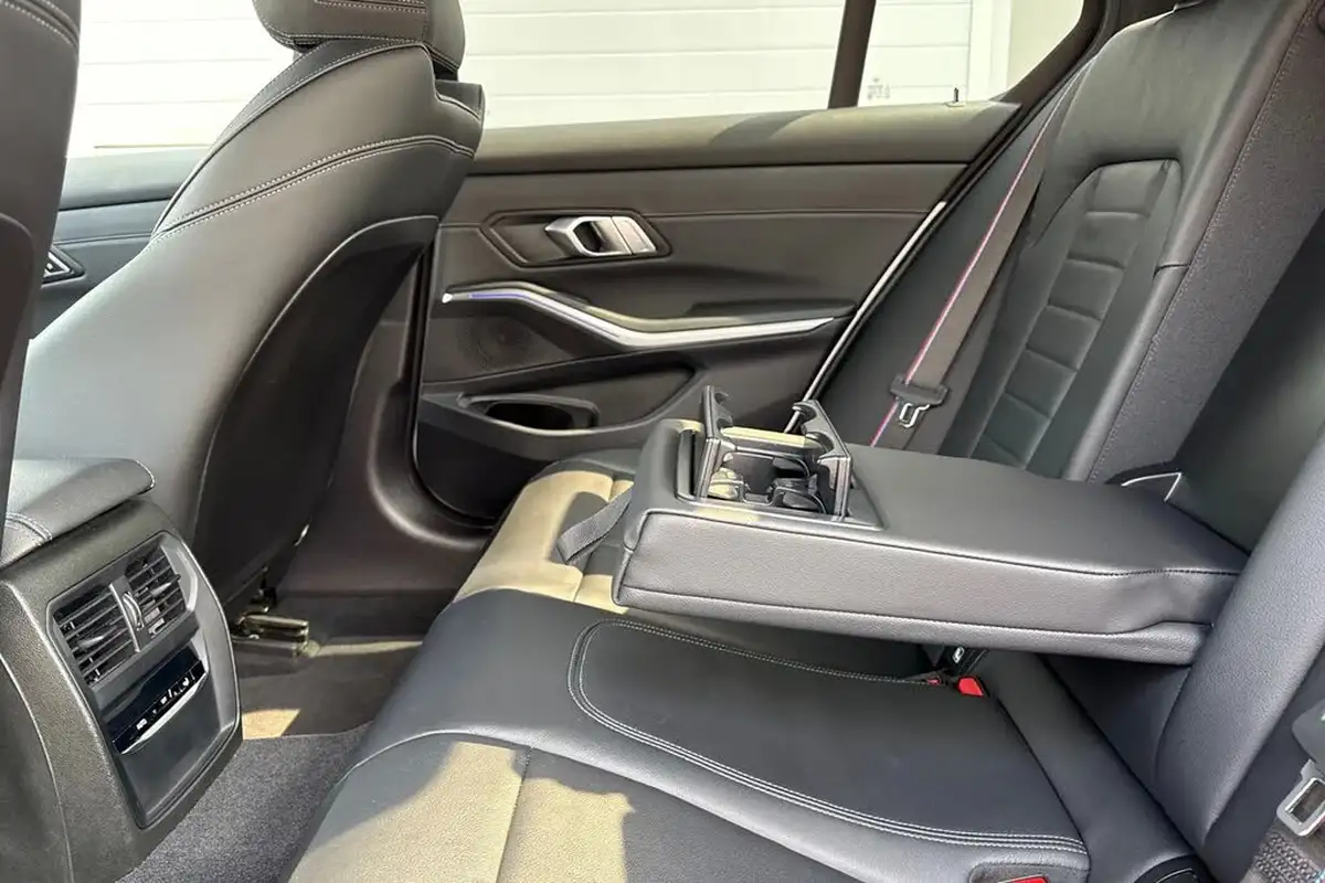 2022-bmw-3-series-20-320i-xdrive-m-sport-big-30