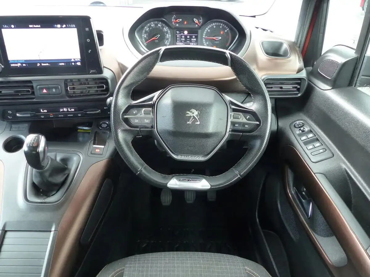 2020-peugeot-rifter-15-bluehdi-gt-line-100bhp-standardss-big-12